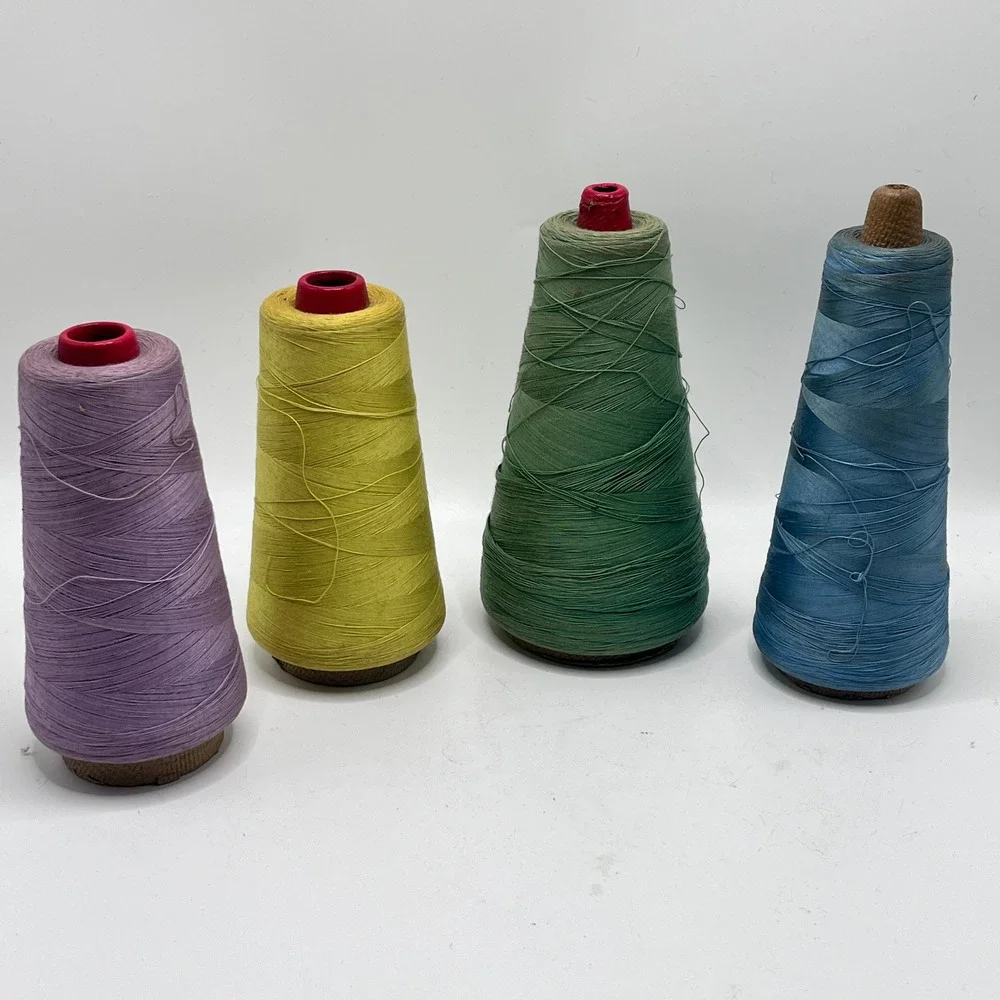 Vintage Crown Thread Co Loyal Mercerized Cotton Cones 6000 Yds 00-2 Set of 4